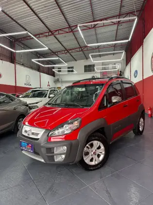 FIAT IDEA 1.8 MPI ADVENTURE 16V FLEX 4P AUTOMATIZADO FIAT IDEA 1.8 MPI ADVENTURE 16V FLEX 4P AUTOMATIZADO