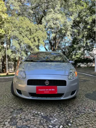 FIAT PUNTO 1.4 ATTRACTIVE 8V FLEX 4P MANUAL FIAT PUNTO 1.4 ATTRACTIVE 8V FLEX 4P MANUAL