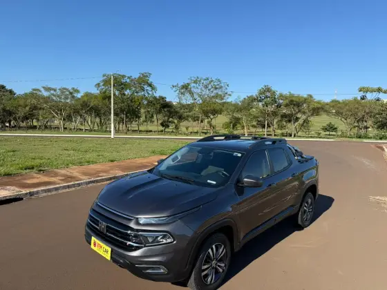 FIAT TORO 1.3 TURBO 270 FLEX FREEDOM AT6 FIAT TORO 1.3 TURBO 270 FLEX FREEDOM AT6