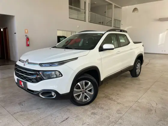 FIAT TORO 1.8 16V EVO FLEX FREEDOM AT6 FIAT TORO 1.8 16V EVO FLEX FREEDOM AT6