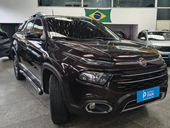 FIAT TORO 2.0 16V TURBO DIESEL VOLCANO 4WD AT9