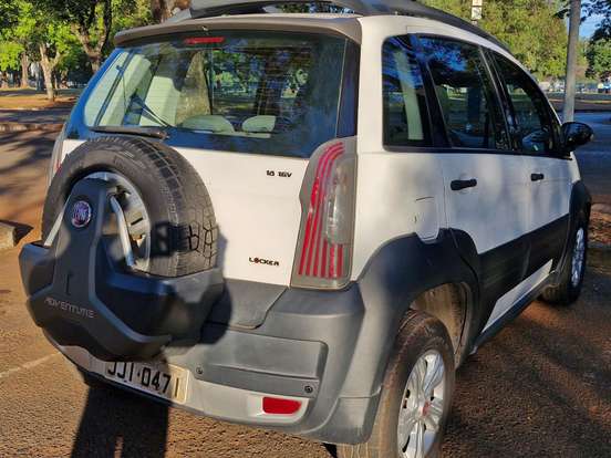 FIAT-IDEA-1.8 MPI ADVENTURE 16V FLEX 4P AUTOMATIZADO FIAT-IDEA-2011