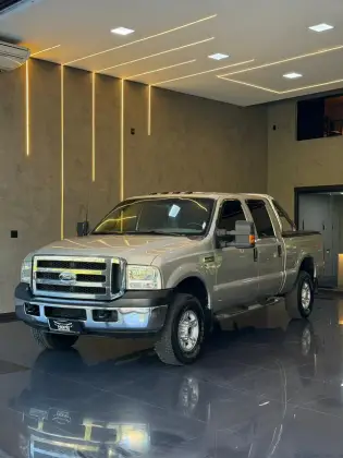 FORD F-250 3.9 XLT MAX POWER 4X4 CD DIESEL 4P MANUAL FORD F-250 3.9 XLT MAX POWER 4X4 CD DIESEL 4P MANUAL