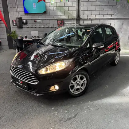 FORD FIESTA 1.6 SE HATCH 16V FLEX 4P MANUAL FORD FIESTA 1.6 SE HATCH 16V FLEX 4P MANUAL