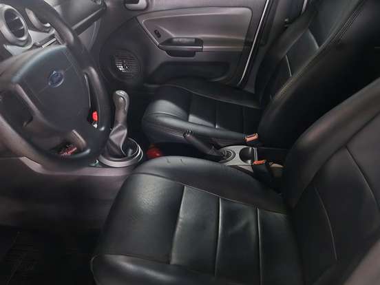 FORD-FIESTA-1.6 MPI CLASS HATCH 8V FLEX 4P MANUAL FORD-FIESTA-2009