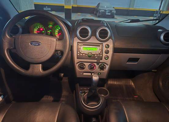 FORD-FIESTA-2009