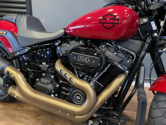 HARLEY-DAVIDSON-SOFTAIL FAT BOB 114-2021