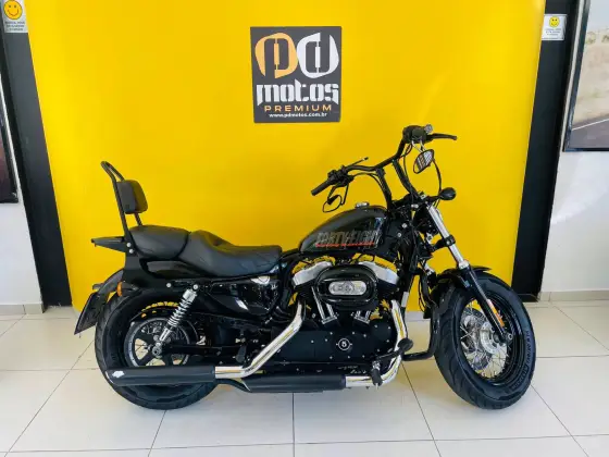 HARLEY-DAVIDSON SPORTSTER FORTY-EIGHT HARLEY-DAVIDSON SPORTSTER FORTY-EIGHT