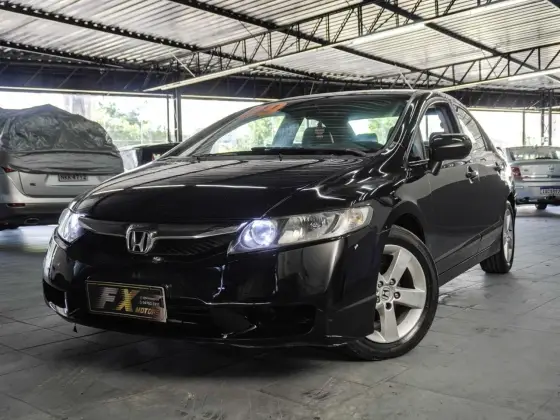 HONDA CIVIC 1.8 LXS 16V FLEX 4P MANUAL HONDA CIVIC 1.8 LXS 16V FLEX 4P MANUAL