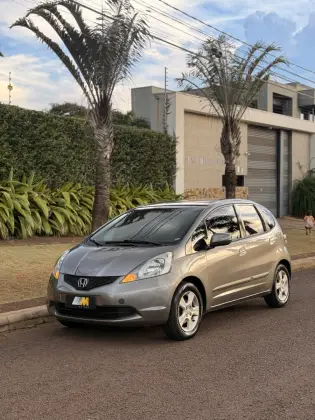 HONDA FIT 1.4 LX 16V FLEX 4P MANUAL