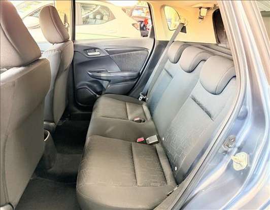 HONDA-FIT-2016