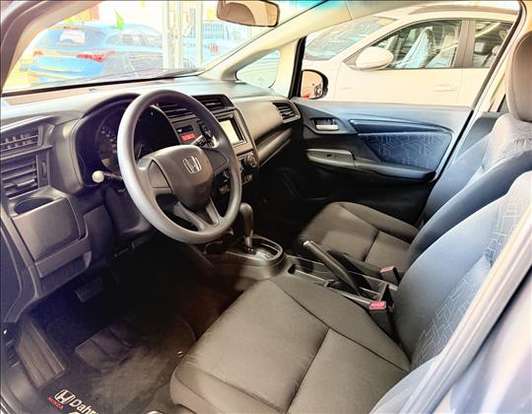 HONDA-FIT-2016
