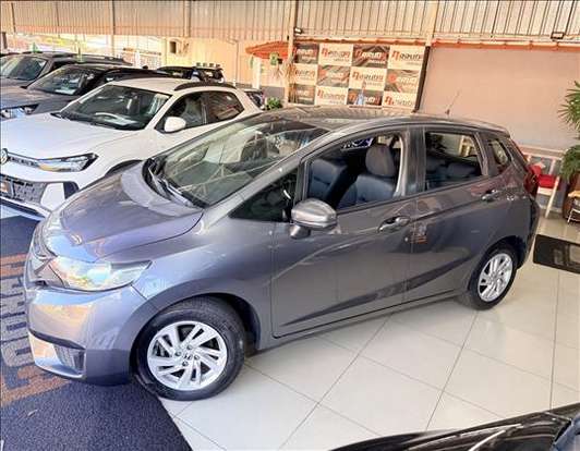 HONDA-FIT-2016