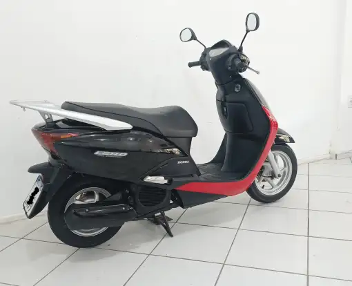 HONDA-LEAD 110-2010
