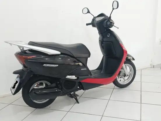 HONDA-LEAD 110 HONDA-LEAD 110-2010