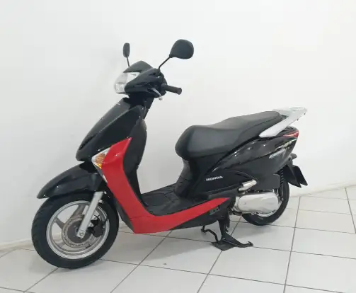 HONDA-LEAD 110-2010