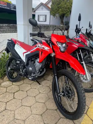 HONDA XR 300L TORNADO HONDA XR 300L TORNADO