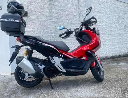 HONDA-ADV-2022