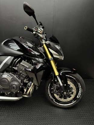 HONDA-CB 1000R-2014