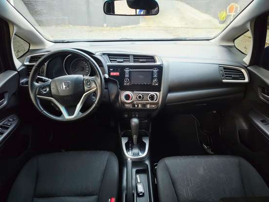 HONDA-FIT-2016