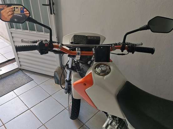 HONDA-XLR 125 ES-2002