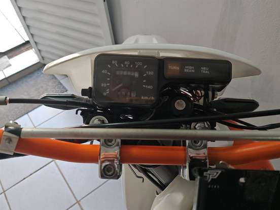 HONDA-XLR 125 ES HONDA-XLR 125 ES-2002