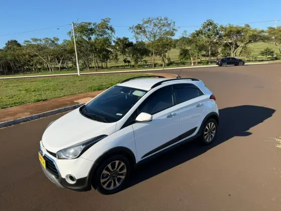 HYUNDAI HB20 1.6 COMFORT STYLE 16V FLEX 4P AUTOMÁTICO HYUNDAI HB20 1.6 COMFORT STYLE 16V FLEX 4P AUTOMÁTICO