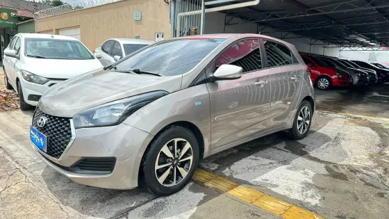 HYUNDAI HB20 1.6 OCEAN 16V FLEX 4P AUTOMÁTICO HYUNDAI HB20 1.6 OCEAN 16V FLEX 4P AUTOMÁTICO