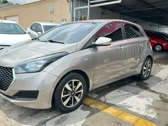 HYUNDAI-HB20-1.6 OCEAN 16V FLEX 4P AUTOMÁTICO HYUNDAI-HB20-2016