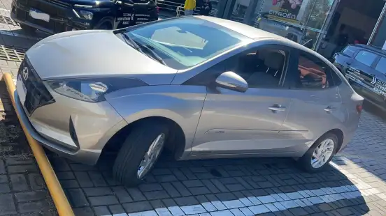 HYUNDAI-HB20S-2020