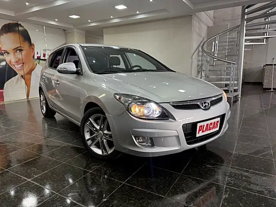 HYUNDAI I30 2.0 MPI 16V GASOLINA 4P MANUAL HYUNDAI I30 2.0 MPI 16V GASOLINA 4P MANUAL