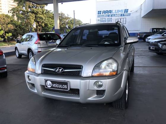 HYUNDAI TUCSON 2.0 MPFI GLS 16V 143CV 2WD GASOLINA 4P AUTOMÁTICO