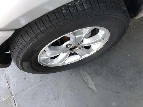 HYUNDAI-TUCSON-2008
