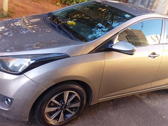 HYUNDAI HB20S 1.6 COMFORT STYLE 16V FLEX 4P AUTOMÁTICO