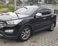 HYUNDAI SANTA FÉ 3.3 MPFI 4X4 7 LUGARES V6 270CV GASOLINA 4P AUTOMÁTICO HYUNDAI SANTA FÉ 3.3 MPFI 4X4 7 LUGARES V6 270CV GASOLINA 4P AUTOMÁTICO