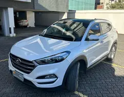 HYUNDAI TUCSON 1.6 16V T-GDI GASOLINA GLS ECOSHIFT HYUNDAI TUCSON 1.6 16V T-GDI GASOLINA GLS ECOSHIFT
