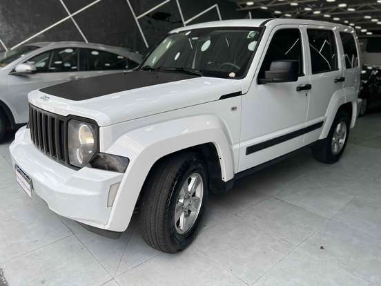 JEEP-CHEROKEE-3.7 SPORT 4X4 V6 12V GASOLINA 4P AUTOMÁTICO JEEP-CHEROKEE-2012