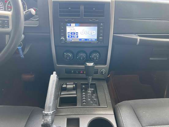 JEEP-CHEROKEE-2012