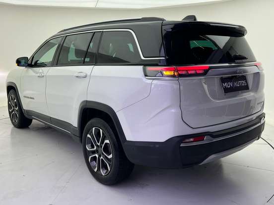 JEEP-COMMANDER-2024