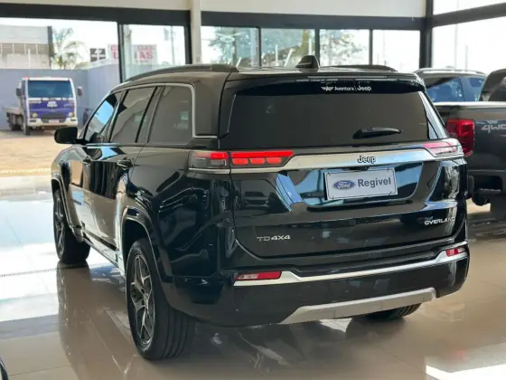 JEEP COMMANDER 2.0 TD380 TURBO DIESEL OVERLAND AT9 JEEP COMMANDER 2.0 TD380 TURBO DIESEL OVERLAND AT9
