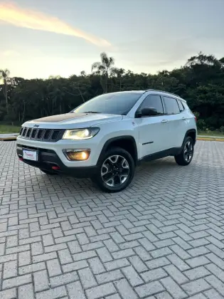 JEEP COMPASS 2.0 16V DIESEL TRAILHAWK 4X4 AUTOMÁTICO
