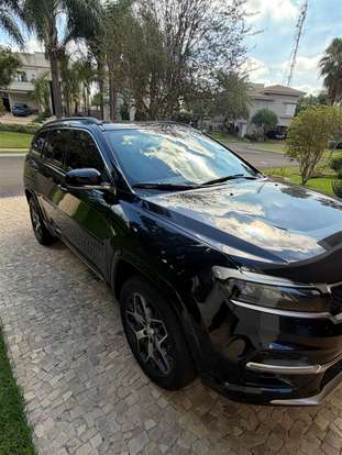 JEEP-COMMANDER-2022