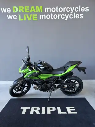 KAWASAKI-Z500-2026