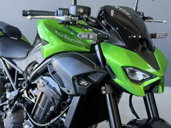 KAWASAKI-Z900 KAWASAKI-Z900-2026
