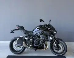 KAWASAKI Z900 KAWASAKI Z900