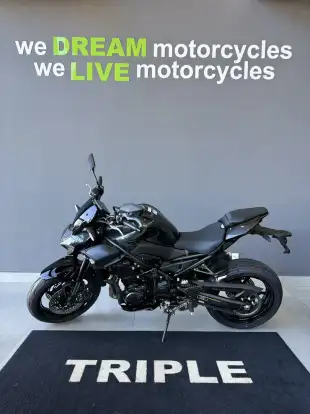 KAWASAKI-Z900 KAWASAKI-Z900-2026