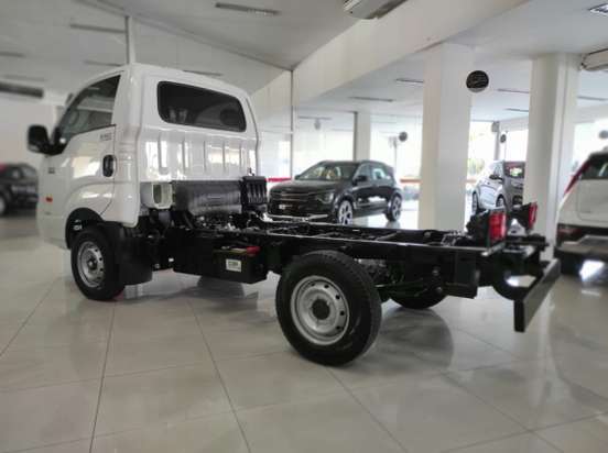 KIA-BONGO-2.5 TD DIESEL STD CS 4x4 MANUAL KIA-BONGO-2026
