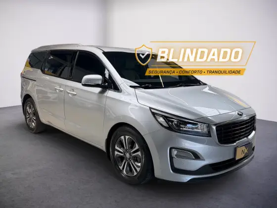 KIA CARNIVAL 3.3 EX V6 24V GASOLINA 4P AUTOMATICO KIA CARNIVAL 3.3 EX V6 24V GASOLINA 4P AUTOMATICO