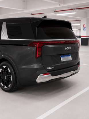 KIA-CARNIVAL-2024