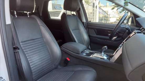 LAND ROVER-DISCOVERY SPORT-2022